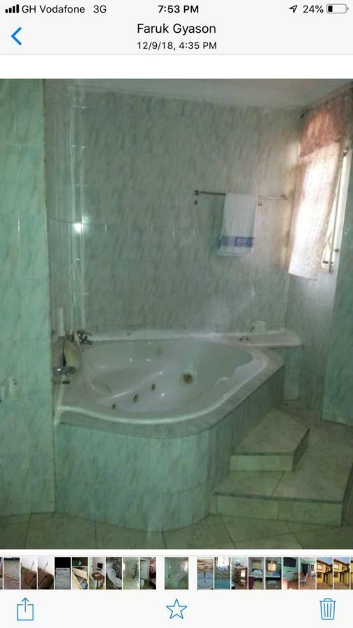 Gya-Son Royal Guest House Kumasi Esterno foto