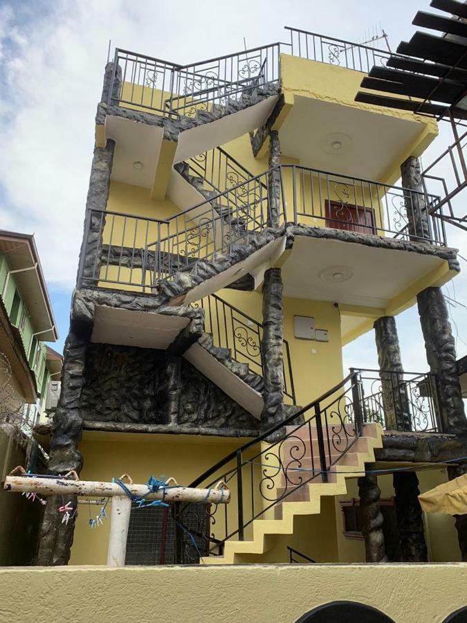 Gya-Son Royal Guest House Kumasi Esterno foto