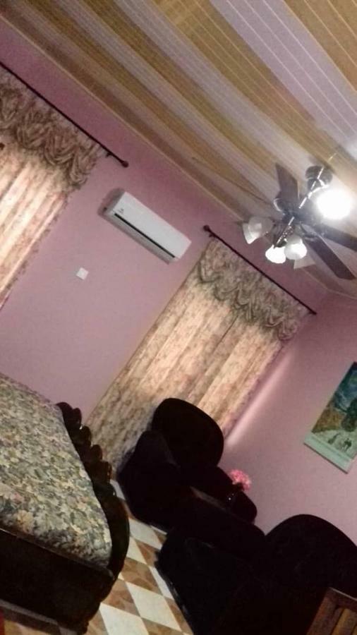 Gya-Son Royal Guest House Kumasi Esterno foto