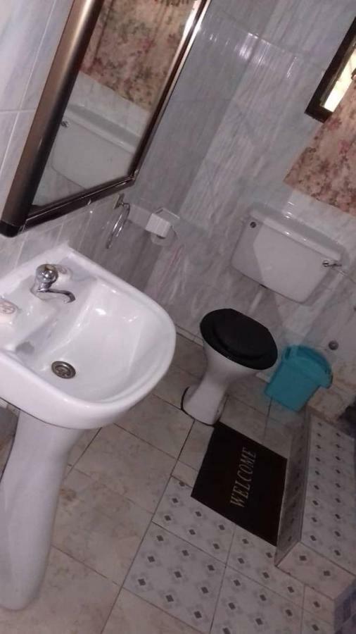 Gya-Son Royal Guest House Kumasi Esterno foto