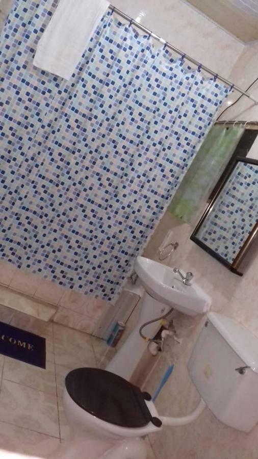 Gya-Son Royal Guest House Kumasi Esterno foto